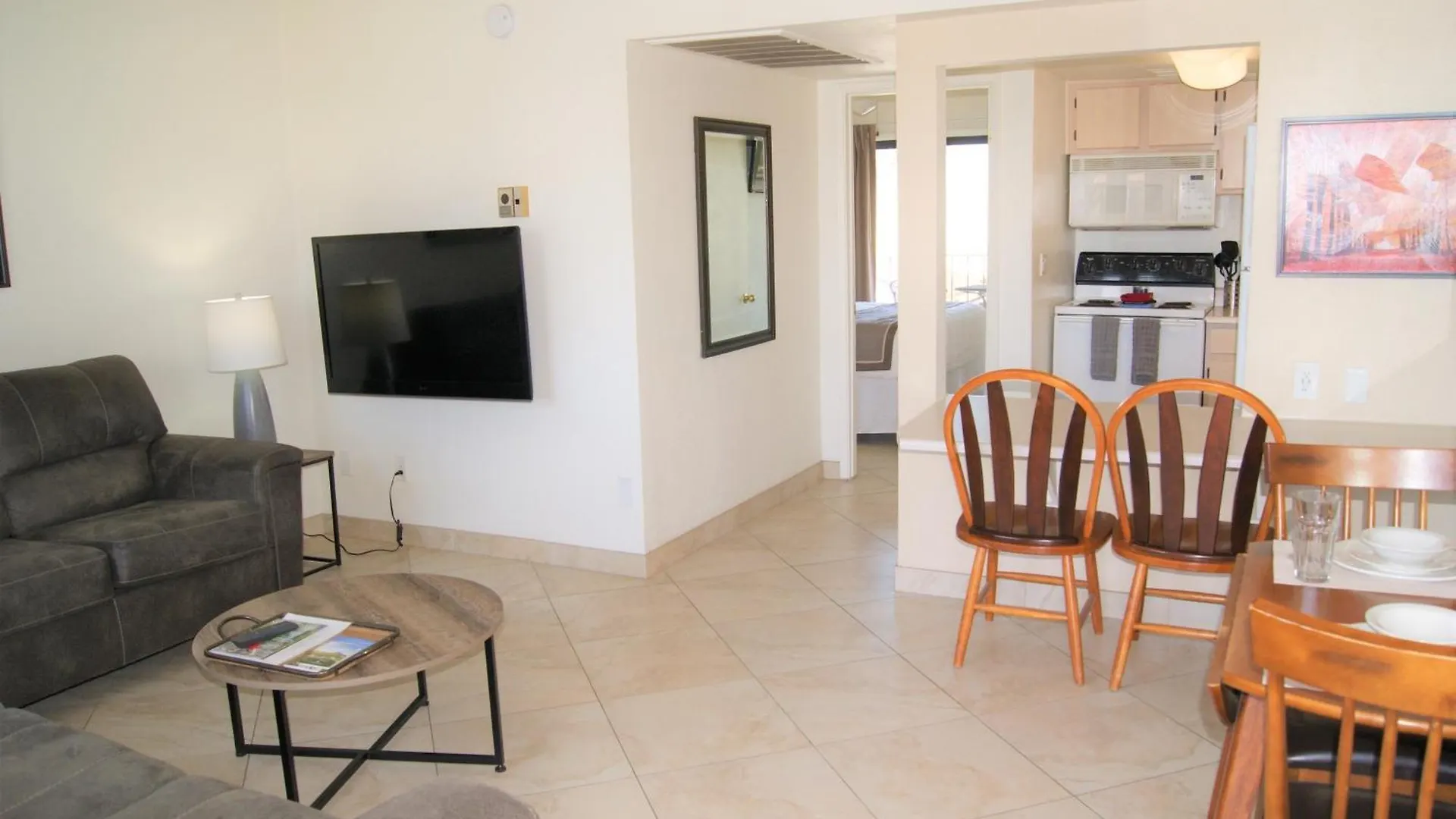 Апартаменты 248 Fully Furnished 1Br Suite-Pet Friendly Скоттсдейл